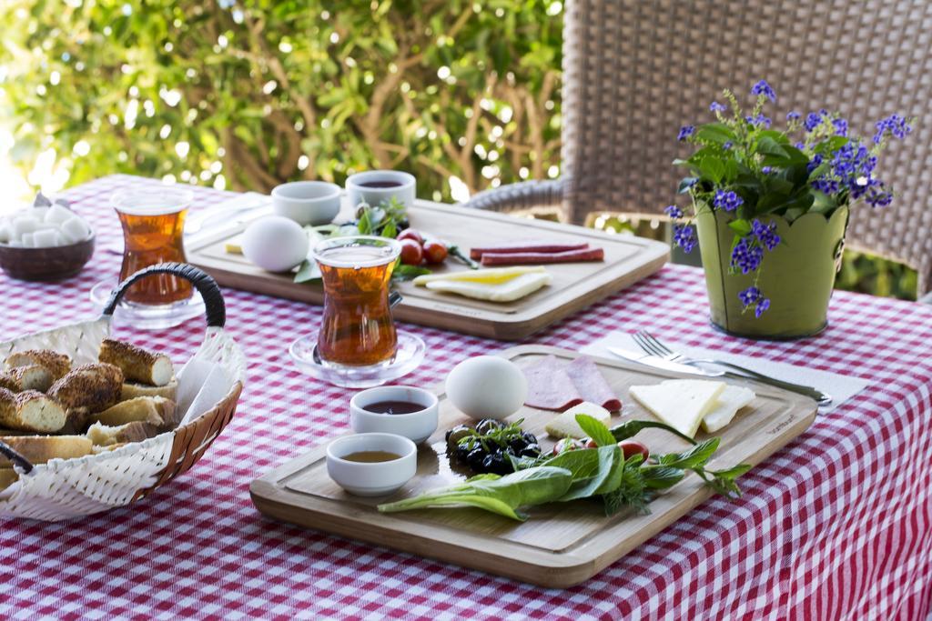 Istanbul Hotel Bodrum ทูร์คบูคู ภายนอก รูปภาพ