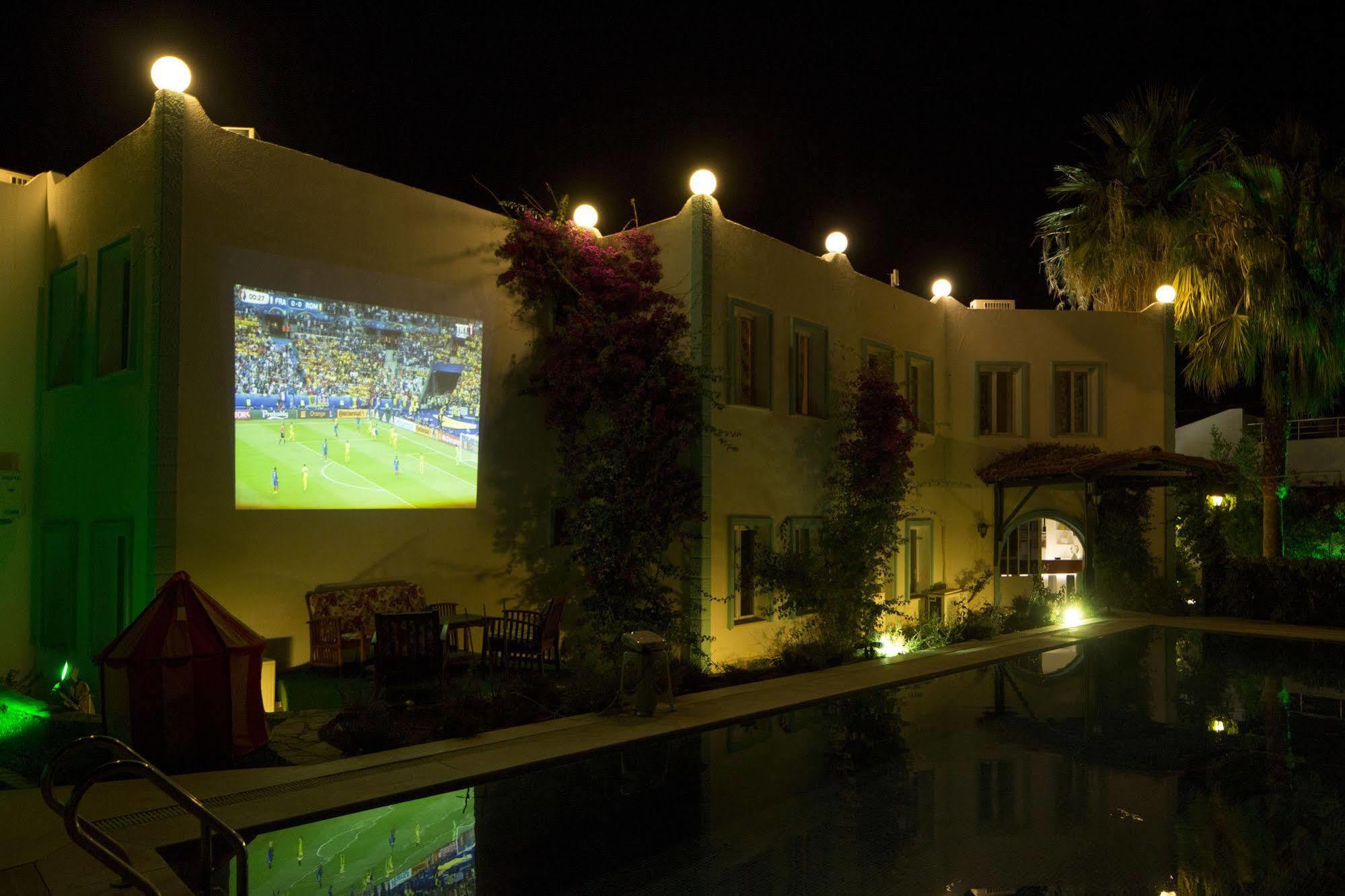 Istanbul Hotel Bodrum ทูร์คบูคู ภายนอก รูปภาพ