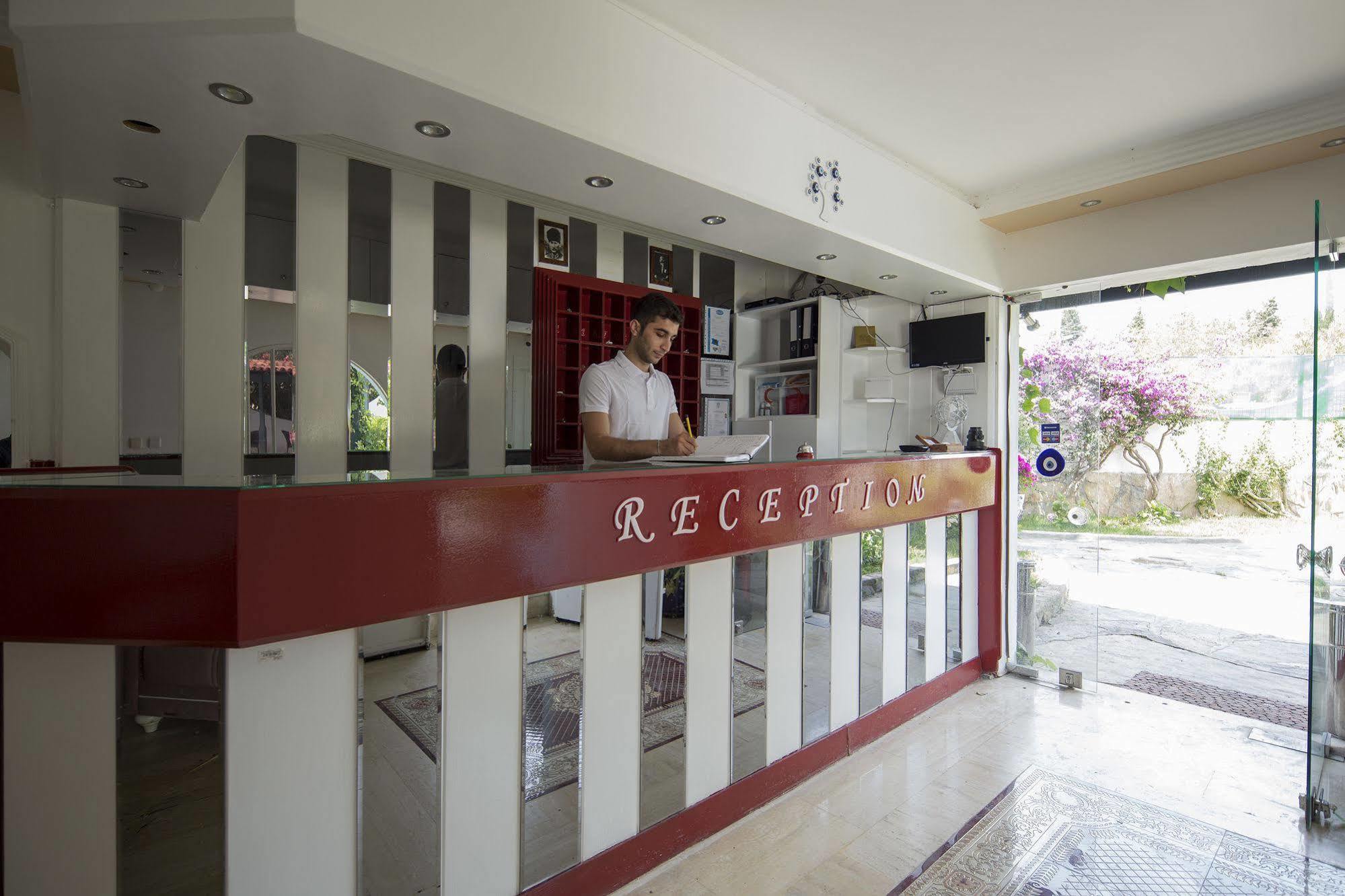 Istanbul Hotel Bodrum ทูร์คบูคู ภายนอก รูปภาพ