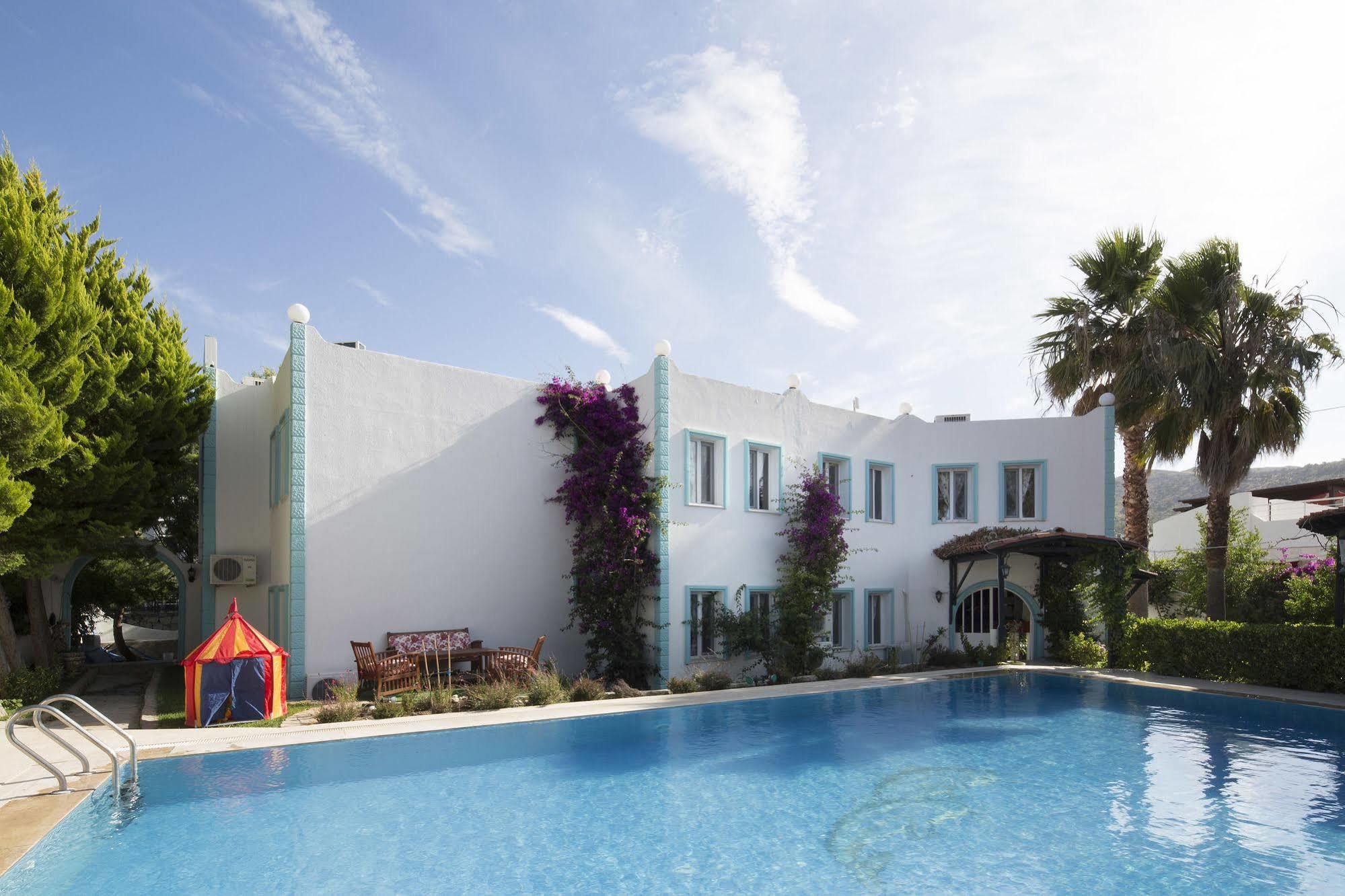 Istanbul Hotel Bodrum ทูร์คบูคู ภายนอก รูปภาพ