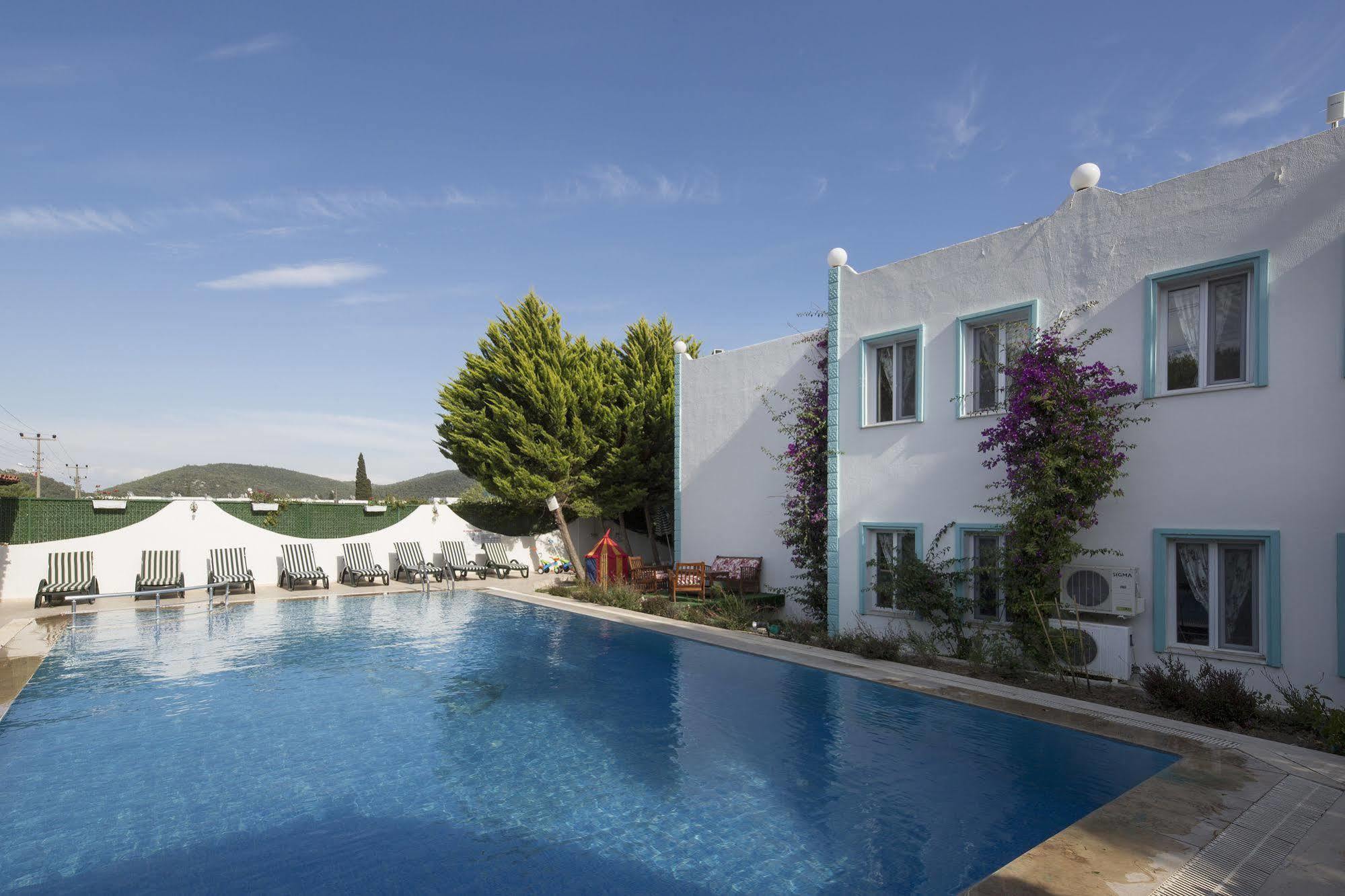 Istanbul Hotel Bodrum ทูร์คบูคู ภายนอก รูปภาพ
