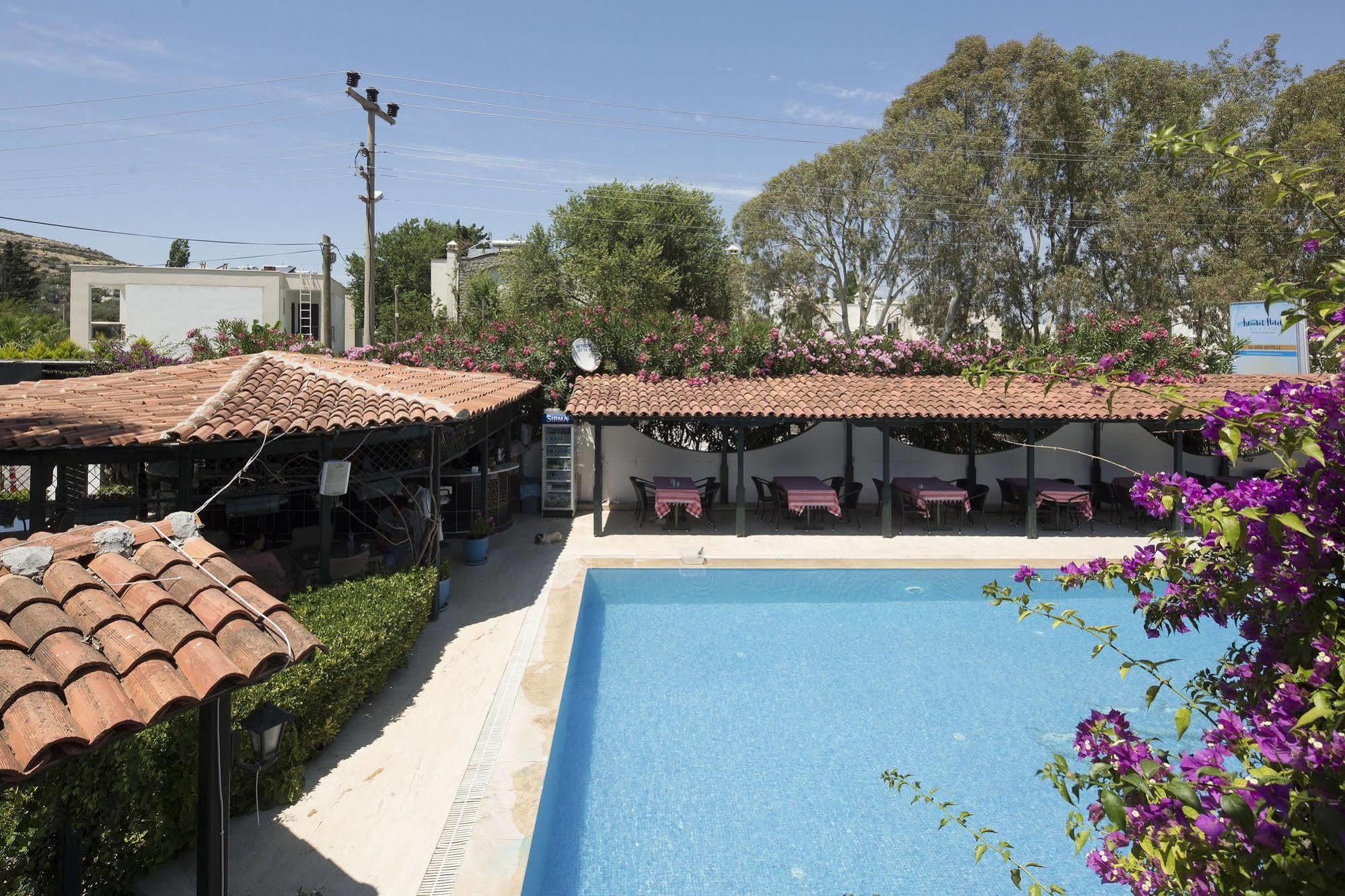 Istanbul Hotel Bodrum ทูร์คบูคู ภายนอก รูปภาพ